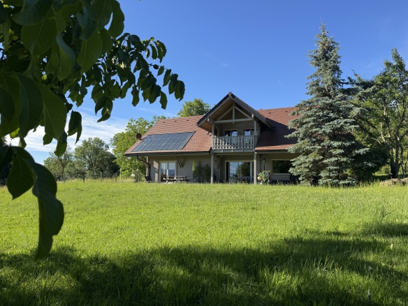 Annecy Sud : Chalet en madrier
