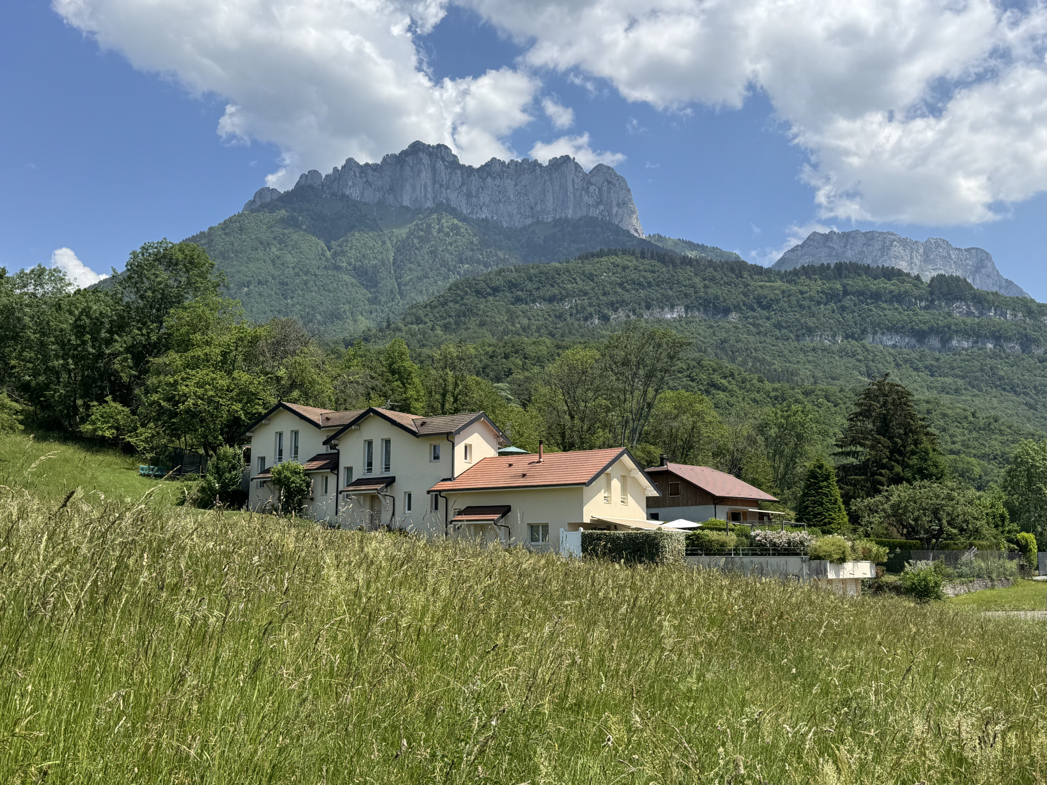 Rive est : terrain à bâtir