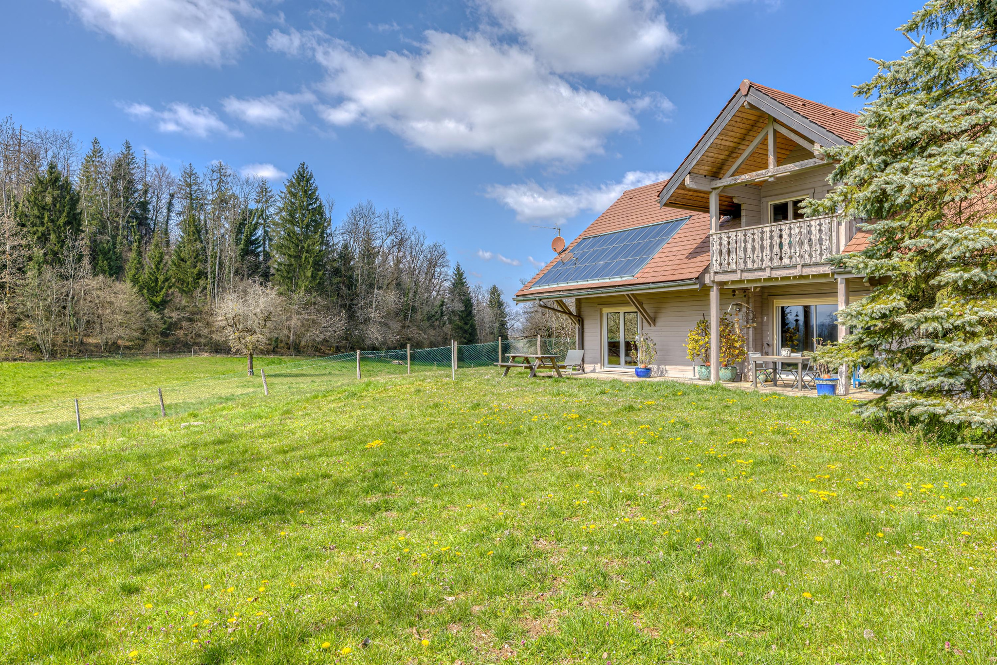 Annecy Sud : Chalet en madrier