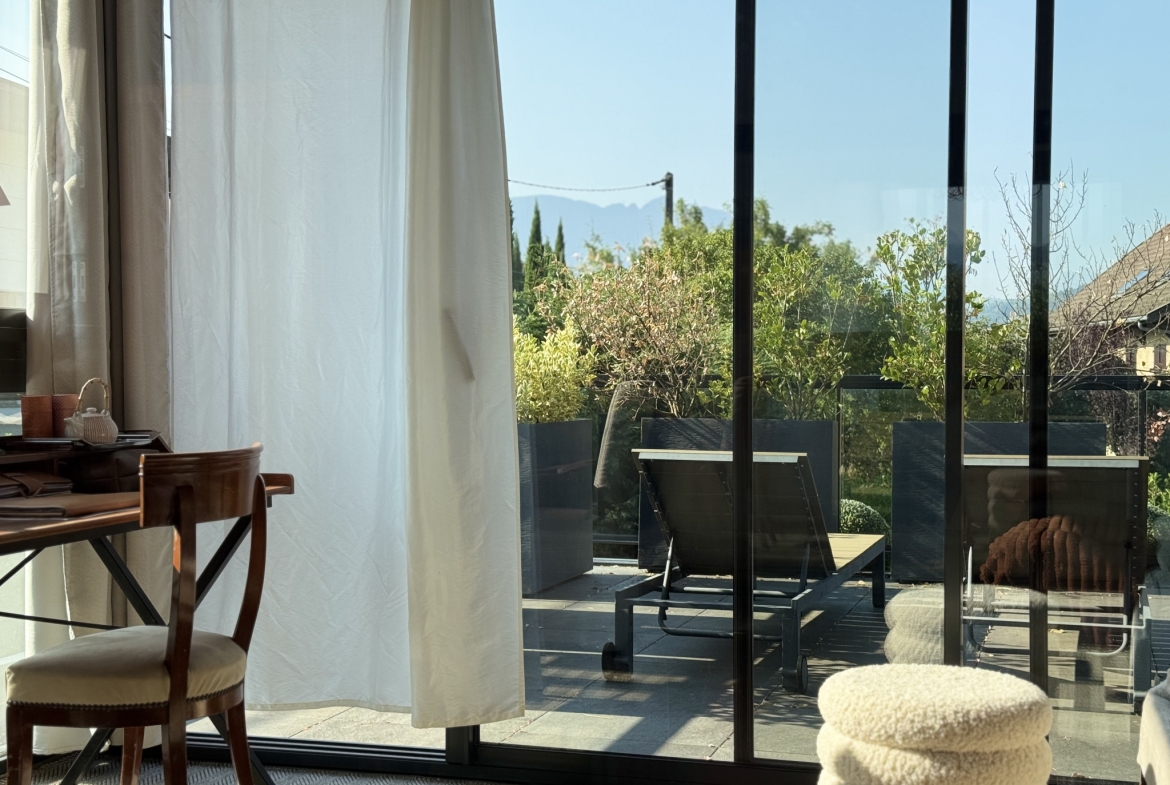 Rive ouest – villa contemporaine