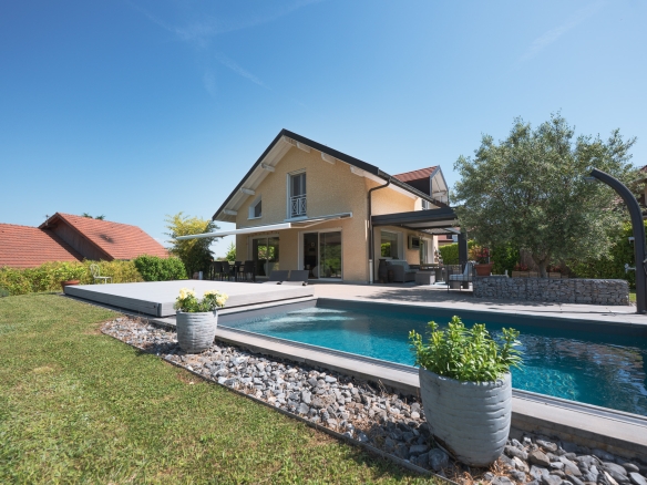 Neydens, splendide villa